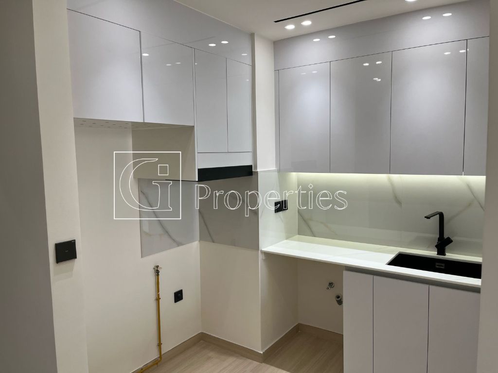 On The Pool | Corner Unit | Large Unit | Brand New - 5