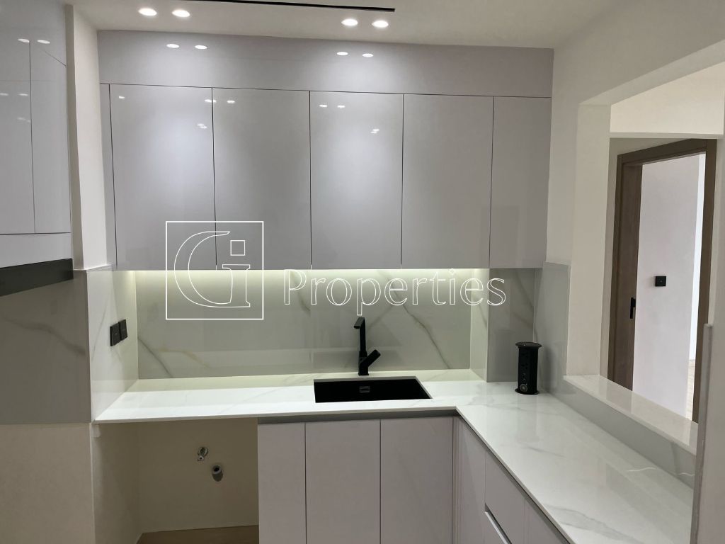 On The Pool | Corner Unit | Large Unit | Brand New - 6