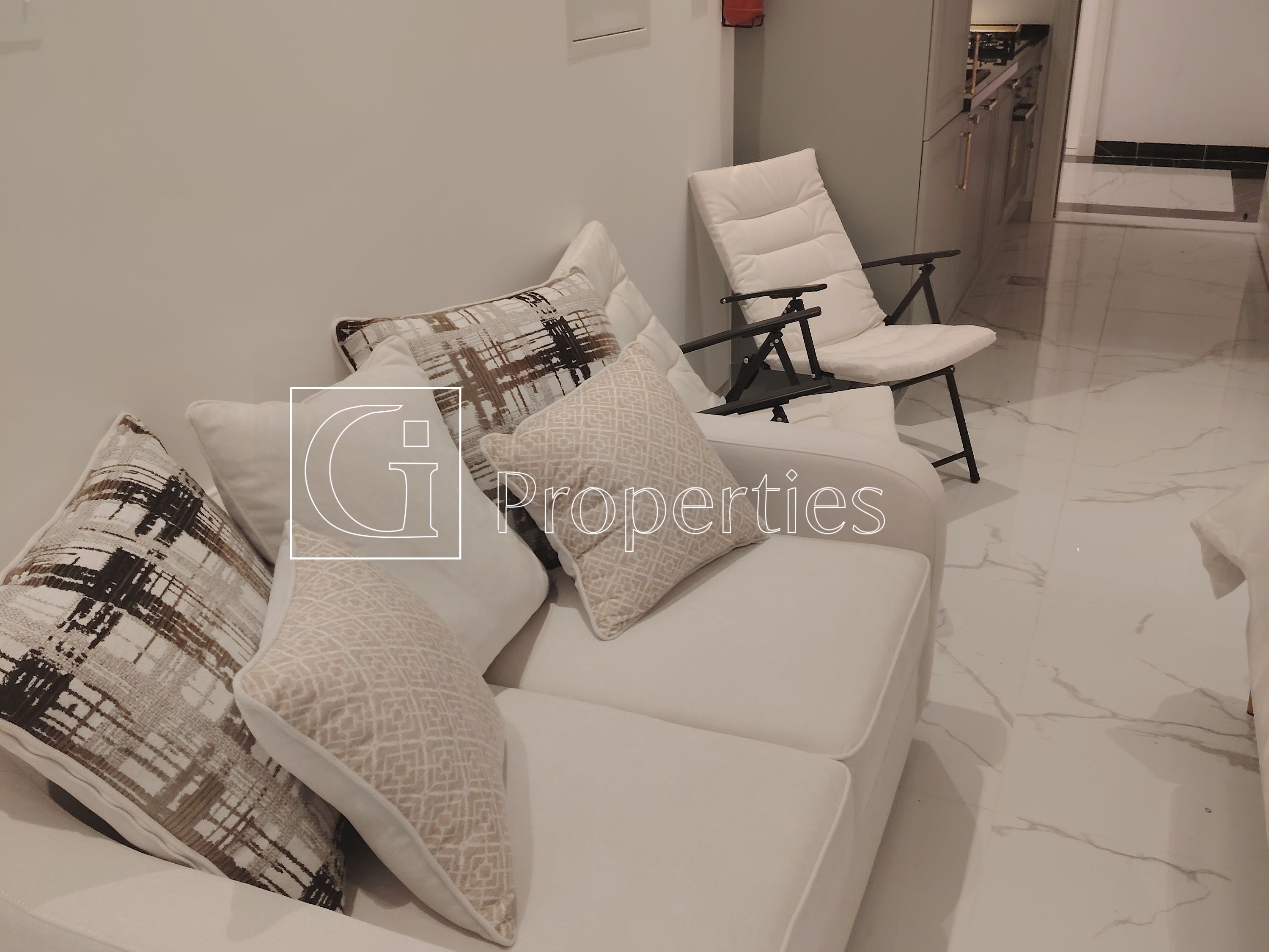 Furnished Studio | Vincitore | Blvd View - 2