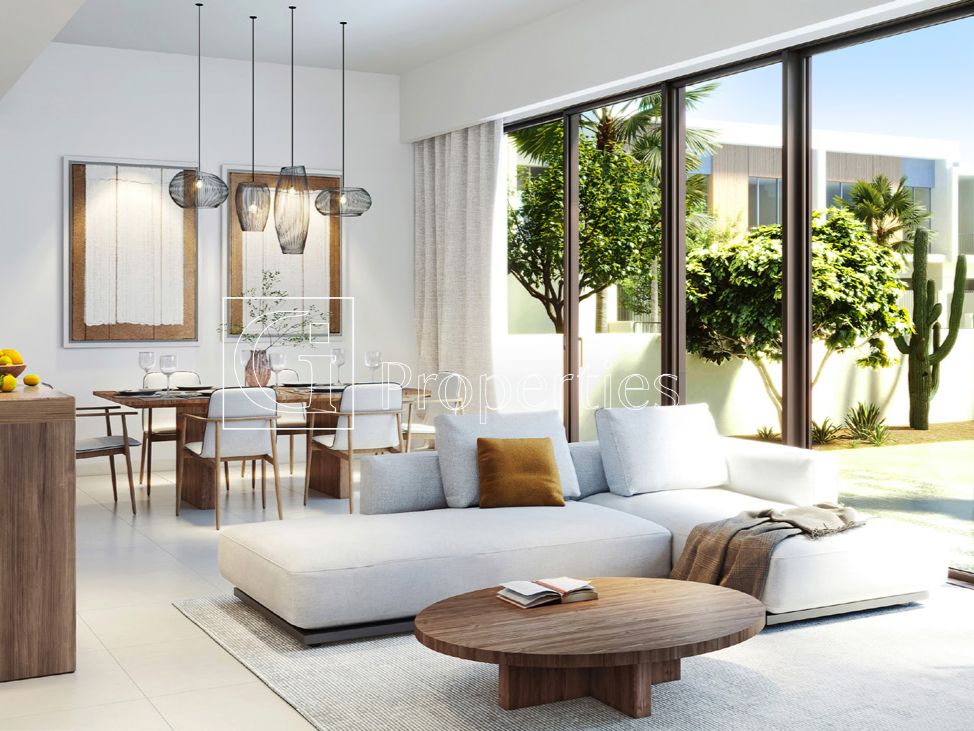 Real investment | Close to entrance | Bold Style - 16