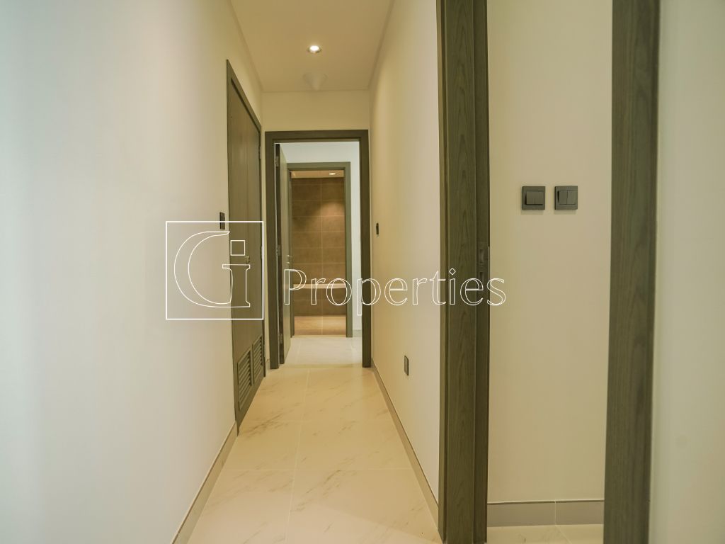 Unfurnished | Waterfront Community | Tenanted - 6