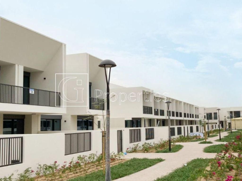 Single Row | Close to Park | Brand New - 9