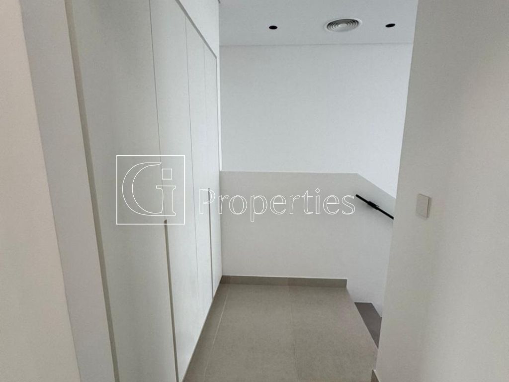 Vacant | Ready to Move | Brand New - 8