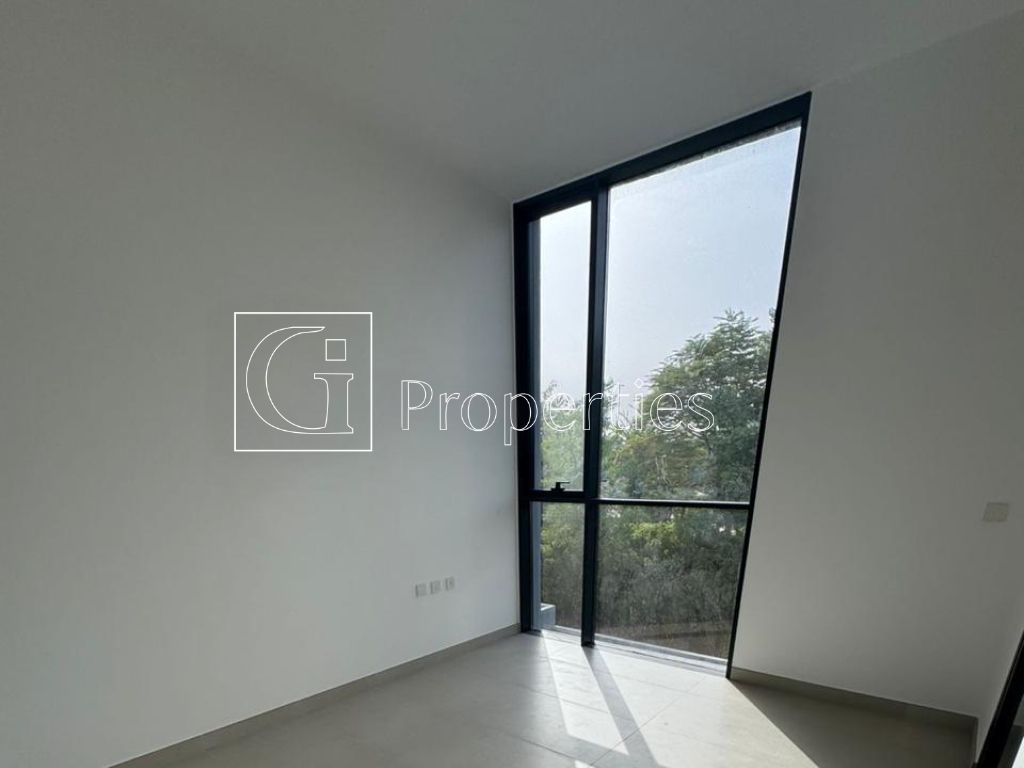 Vacant | Ready to Move | Brand New - 13