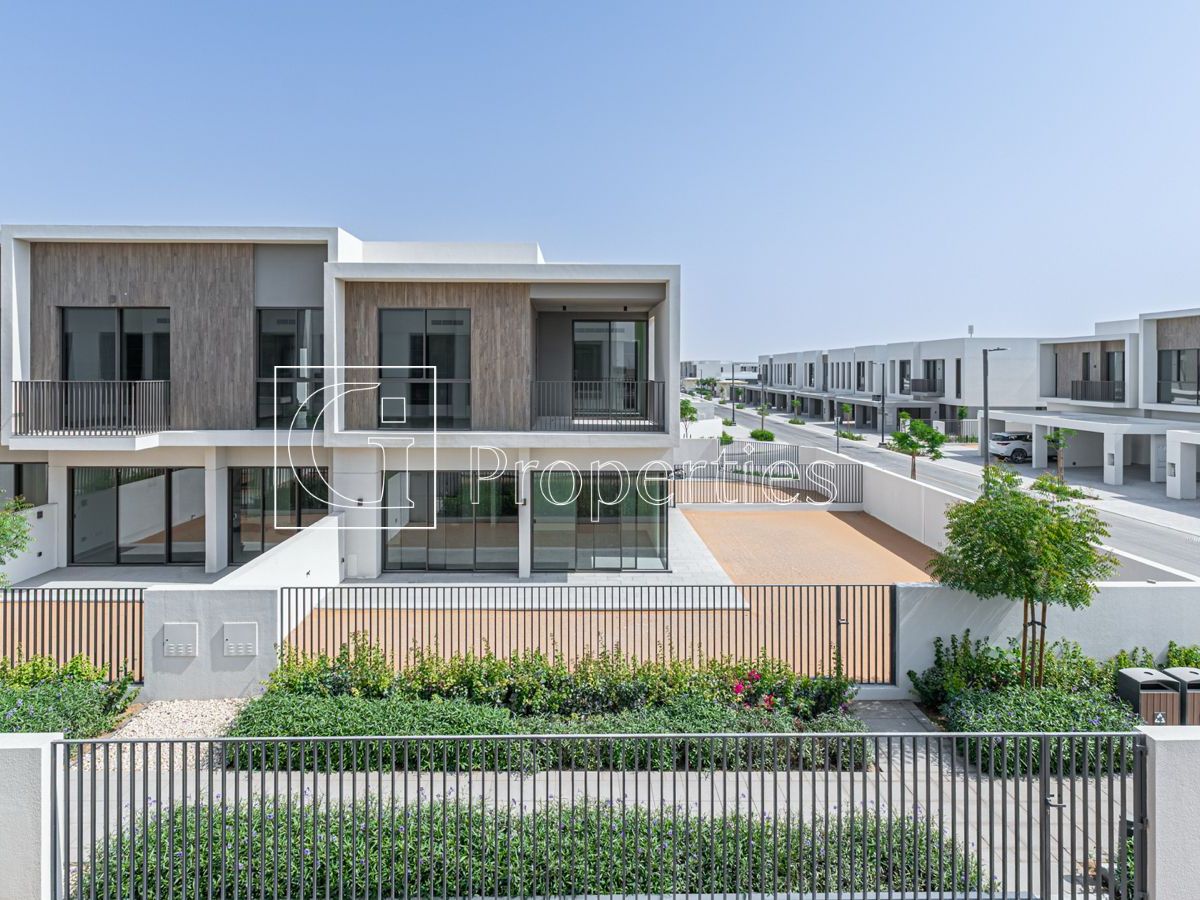 Biggest Plot | Corner Unit | Brand New - 1