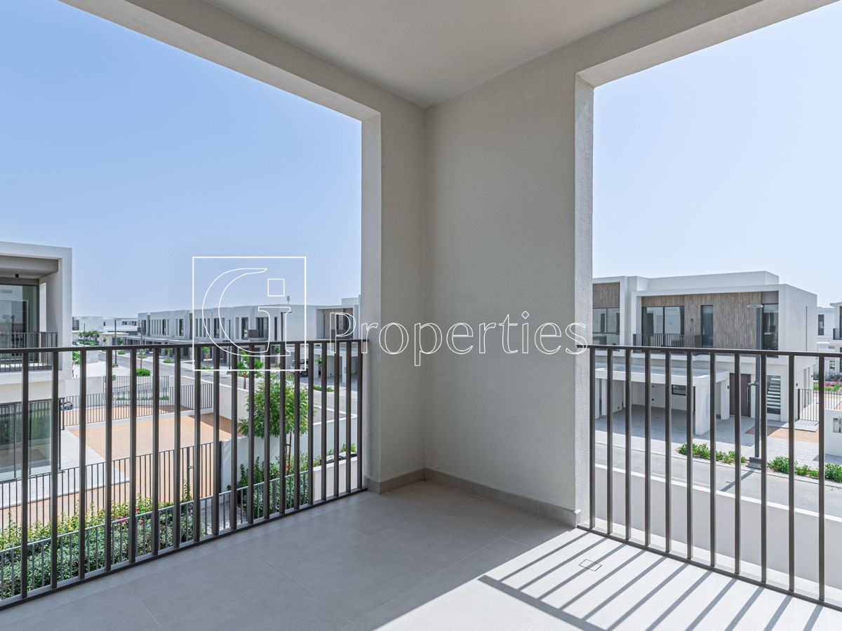 Biggest Plot | Corner Unit | Brand New - 4