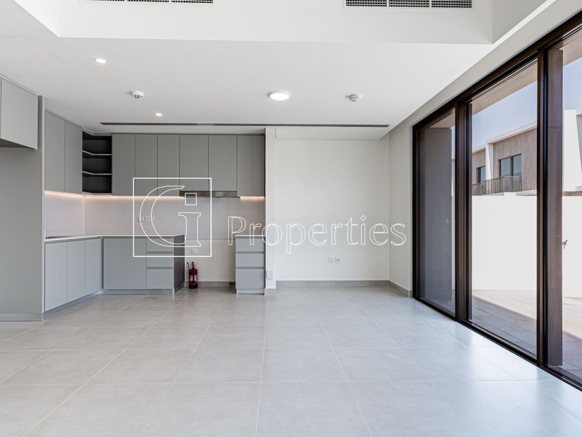 Biggest Plot | Corner Unit | Brand New - 6