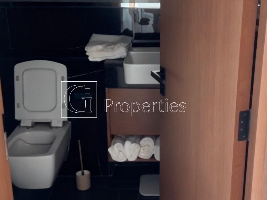 Modern 1BR | High Floor | Fully Furnished - 6