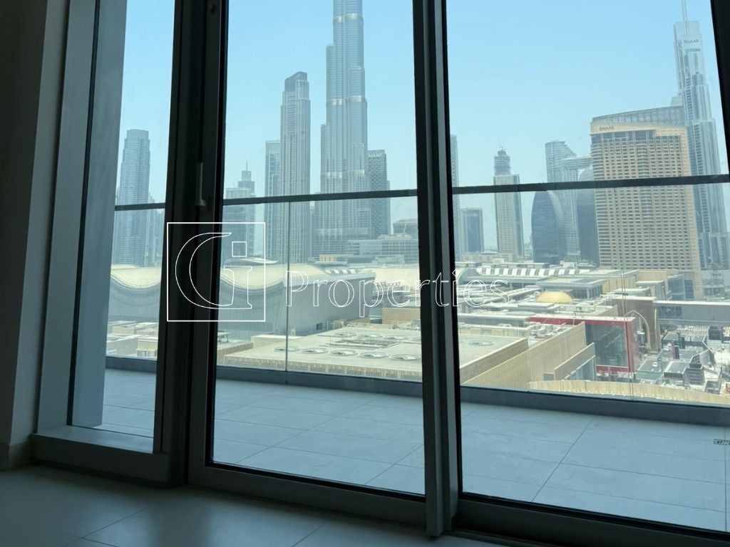 Burj Khalifa View | Unfurnished | Spacious Layout - 4