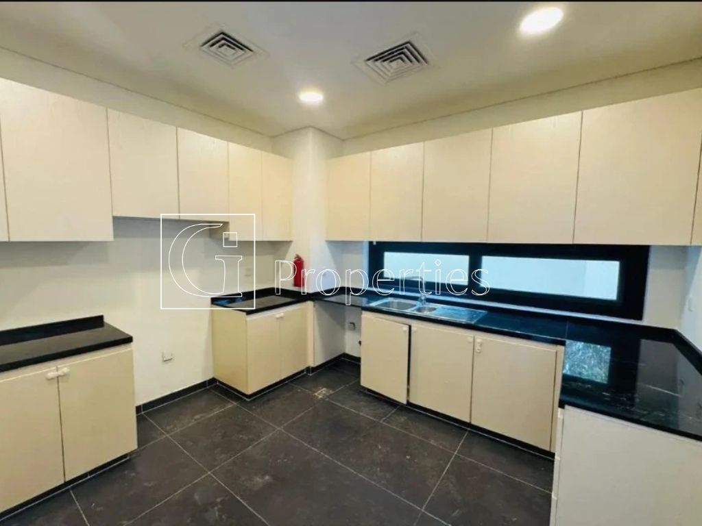 Vacant Soon | Tenanted | Well Maintained - 4