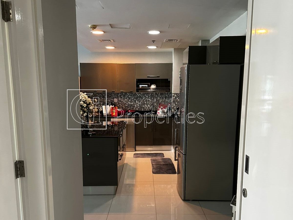 Facing Pool View | Vacant | Fully Furnished - 3