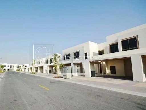 Modern Living | Spacious Layout | Prime Location - 10