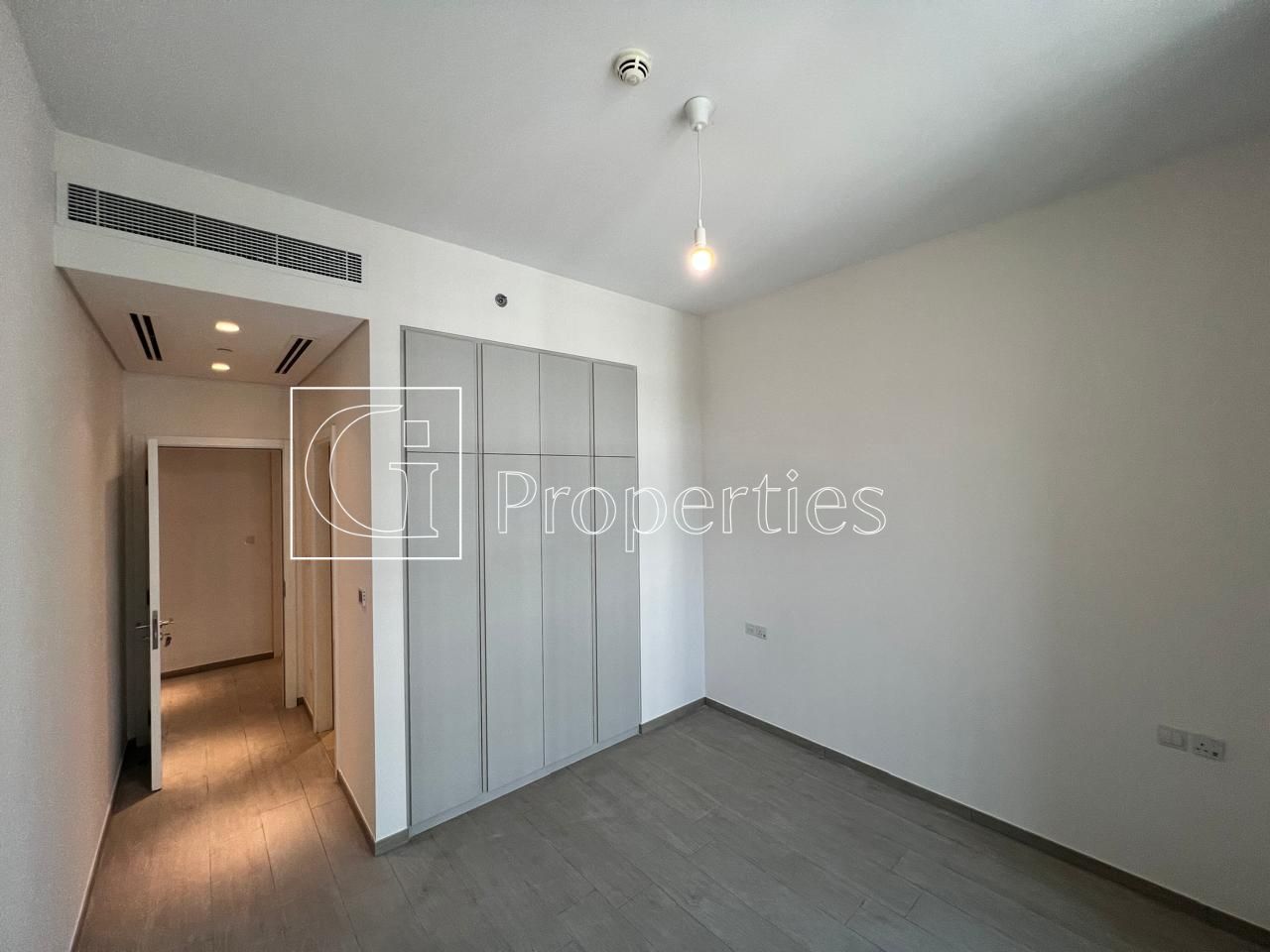 On High Floor | Vacant | End Users Favorite - 7