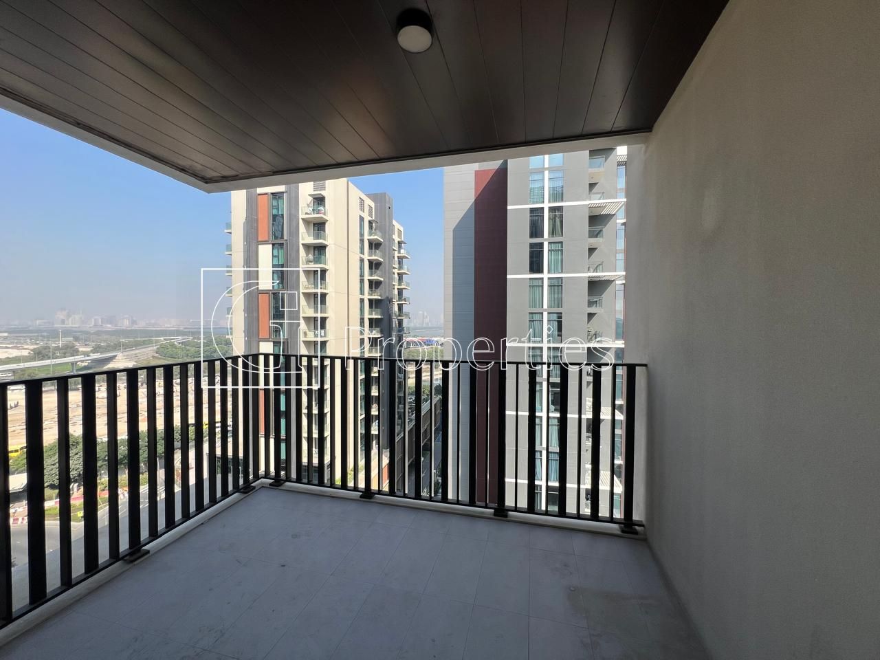 On High Floor | Vacant | End Users Favorite - 15