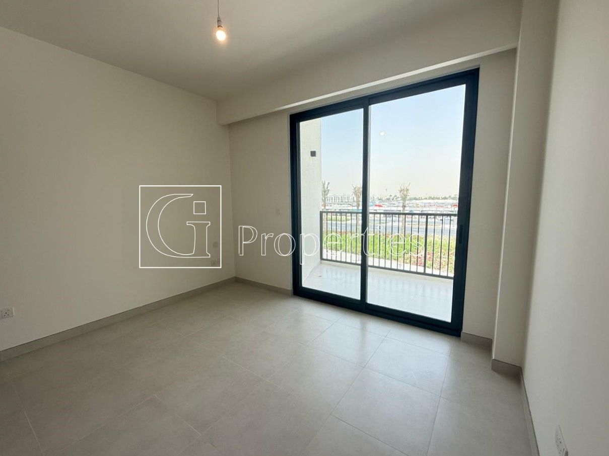 Vacant | Ready to Move | Brand New - 8