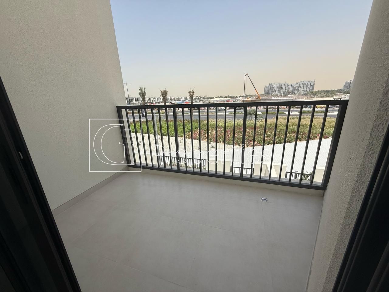 Vacant | Ready to Move | Brand New - 14