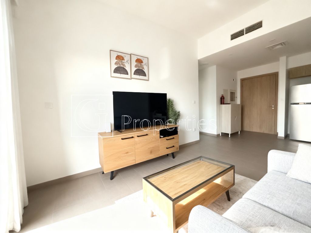 Burj Khalif View | Furnished | Negotiable - 1