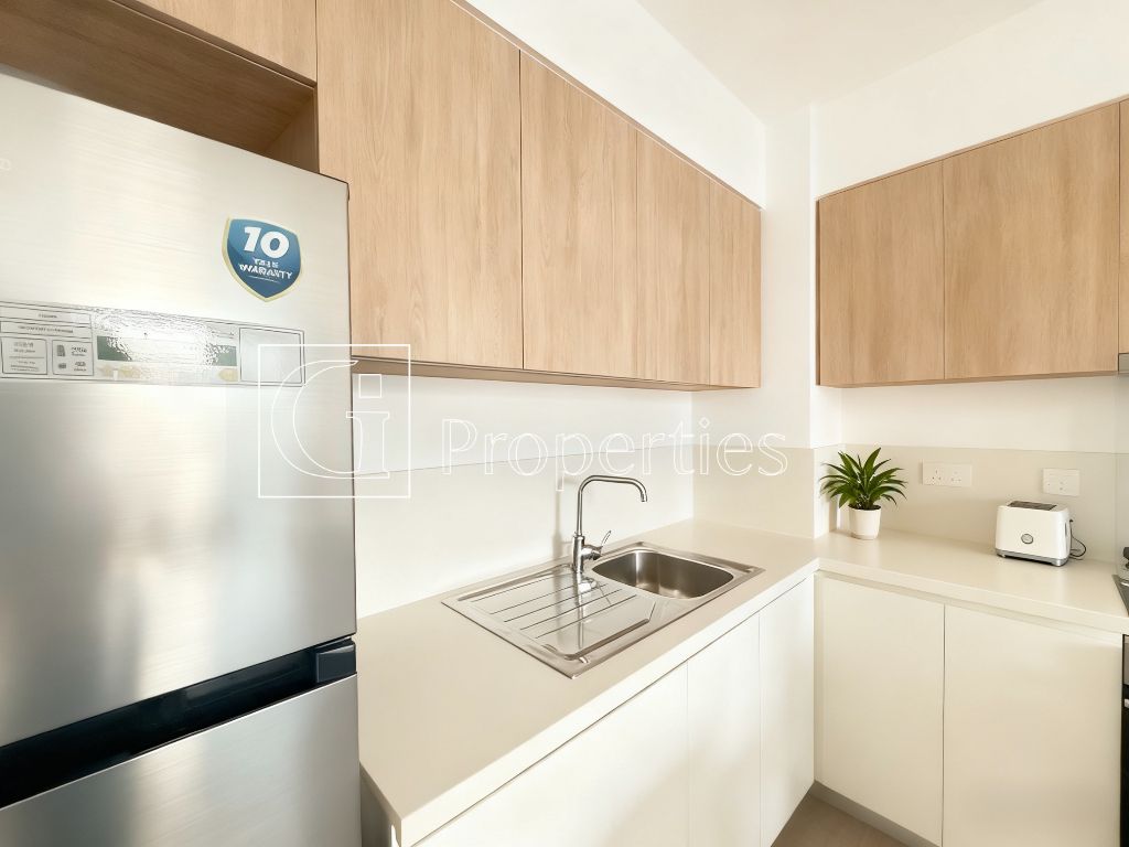 Burj Khalif View | Furnished | Negotiable - 5