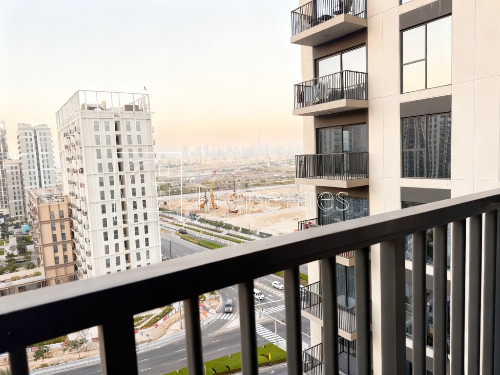 Burj Khalif View | Furnished | Negotiable - 10