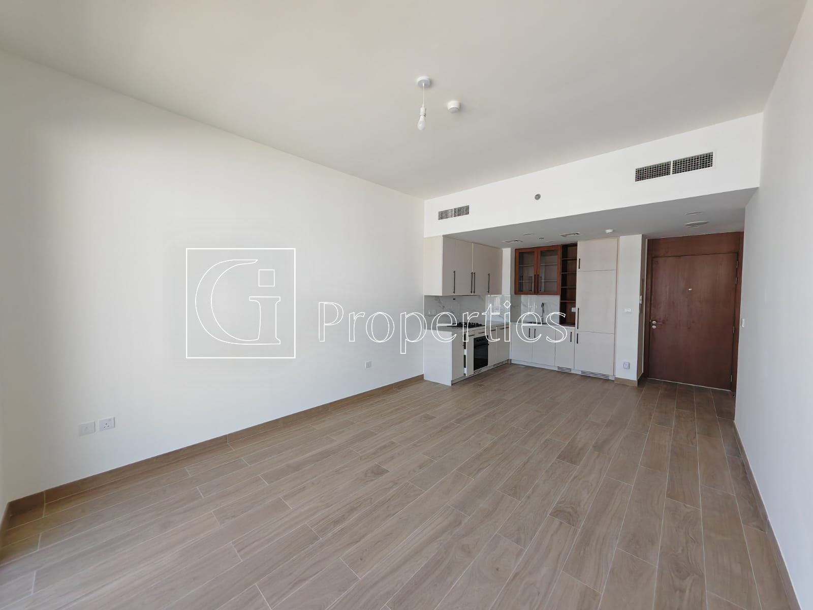 Modern Living | Pool View | Spacious Layout - 4