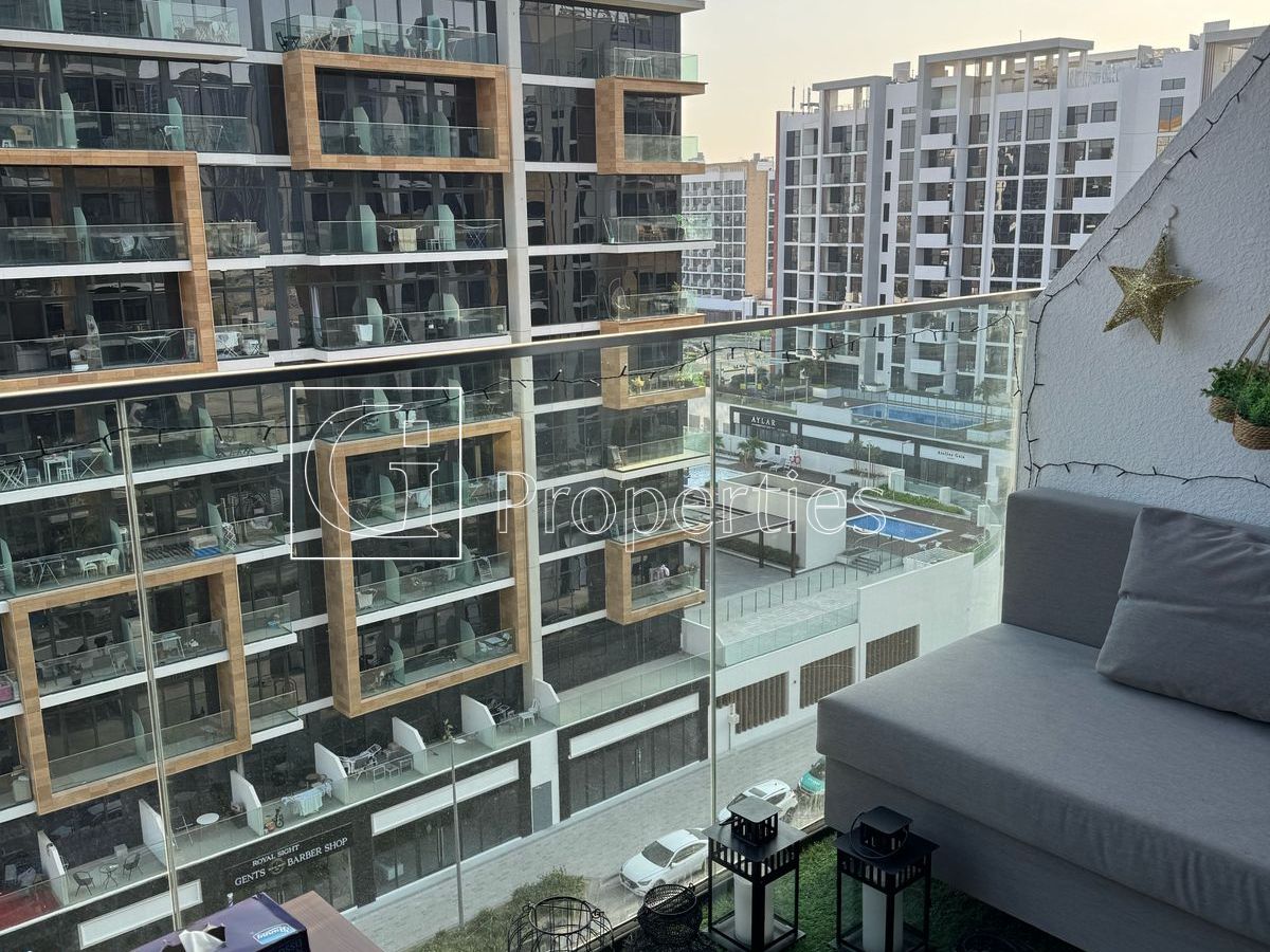 Modern Studio | High Floor | Community View - 1