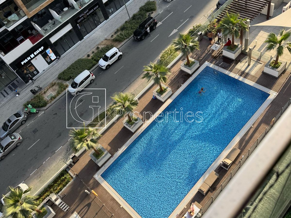 Modern Studio | High Floor | Community View - 2