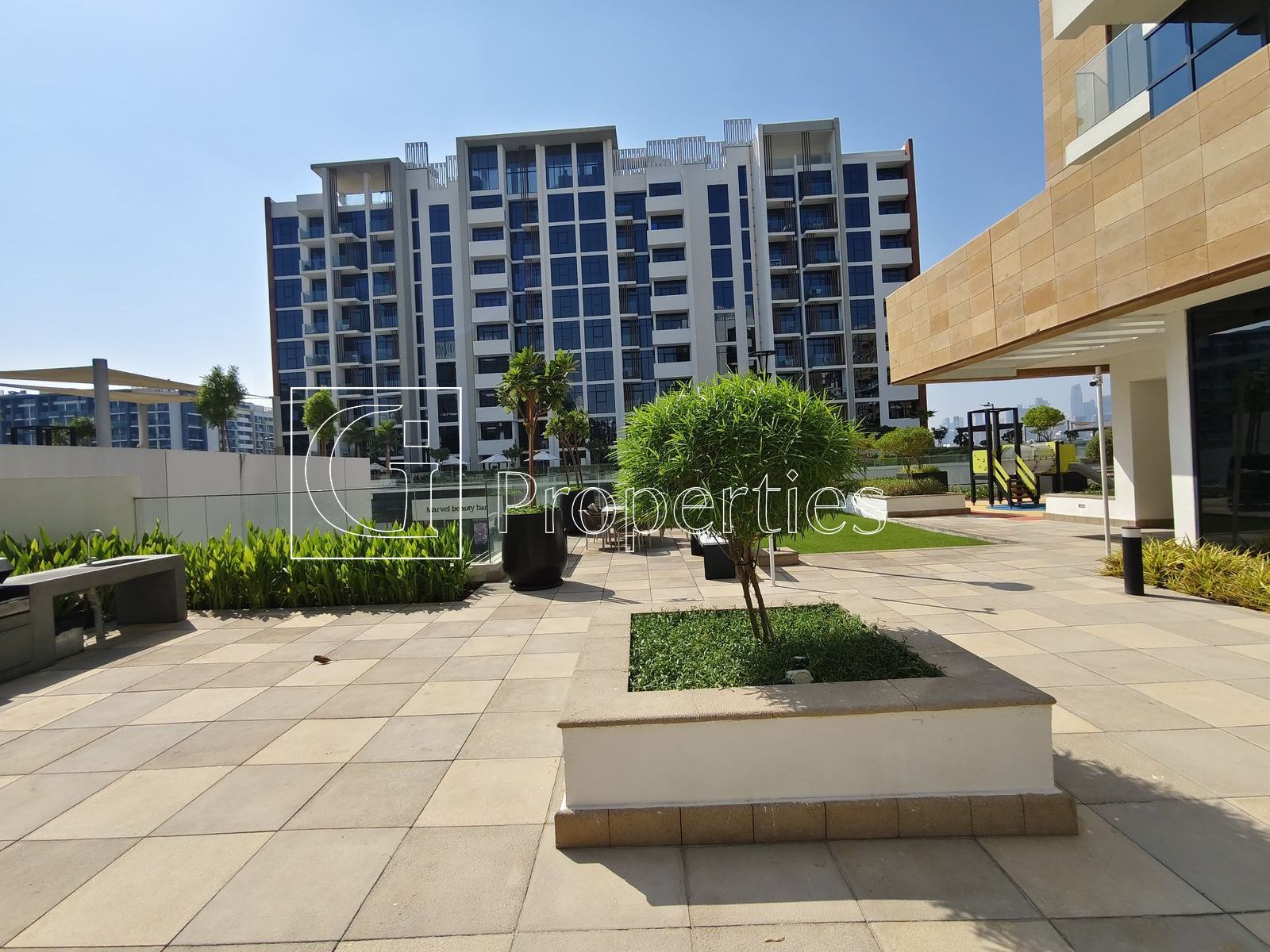 Modern Studio | High Floor | Community View - 14