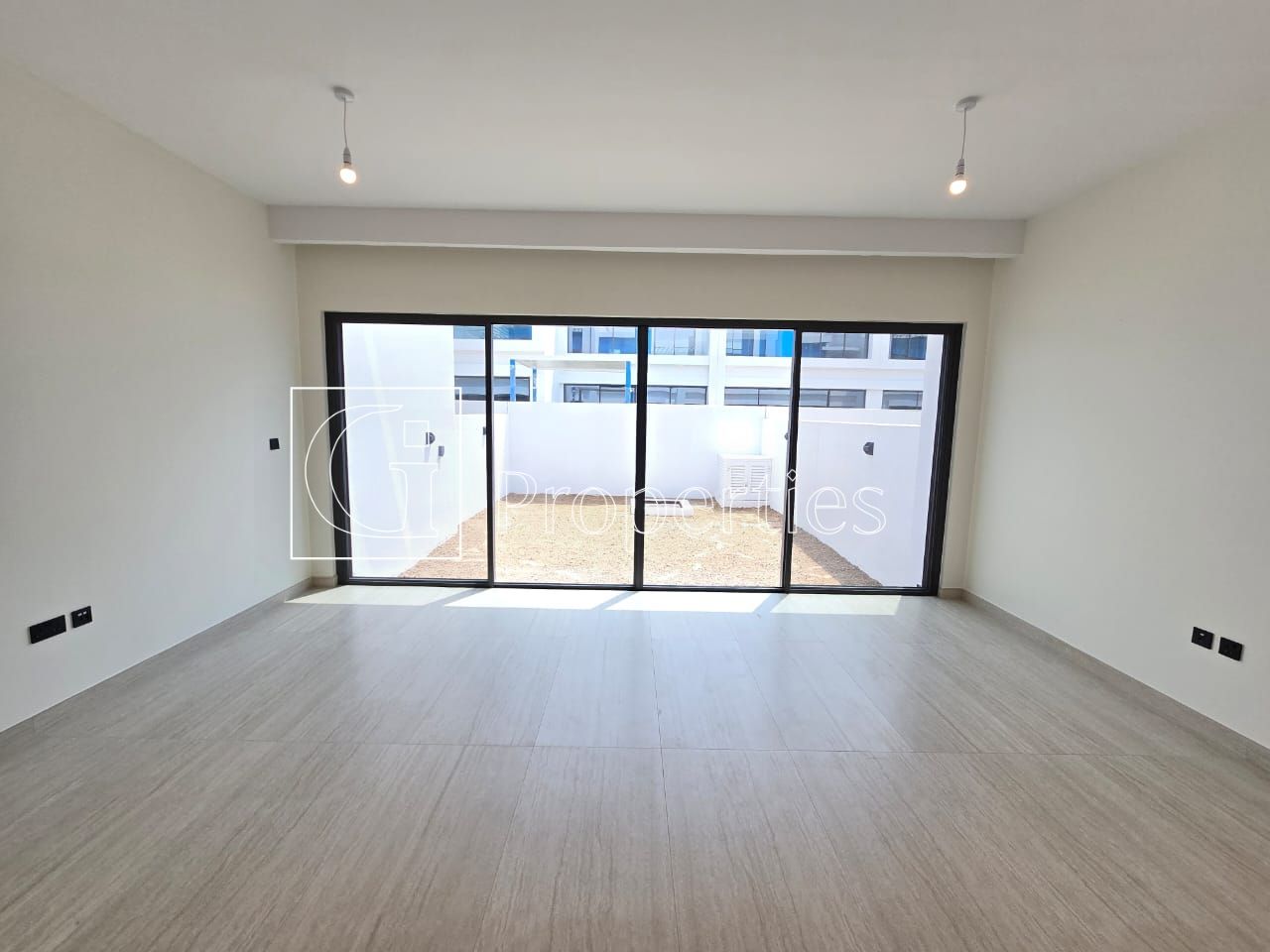 Premium 4BR | Modern Style | Family Living - 10