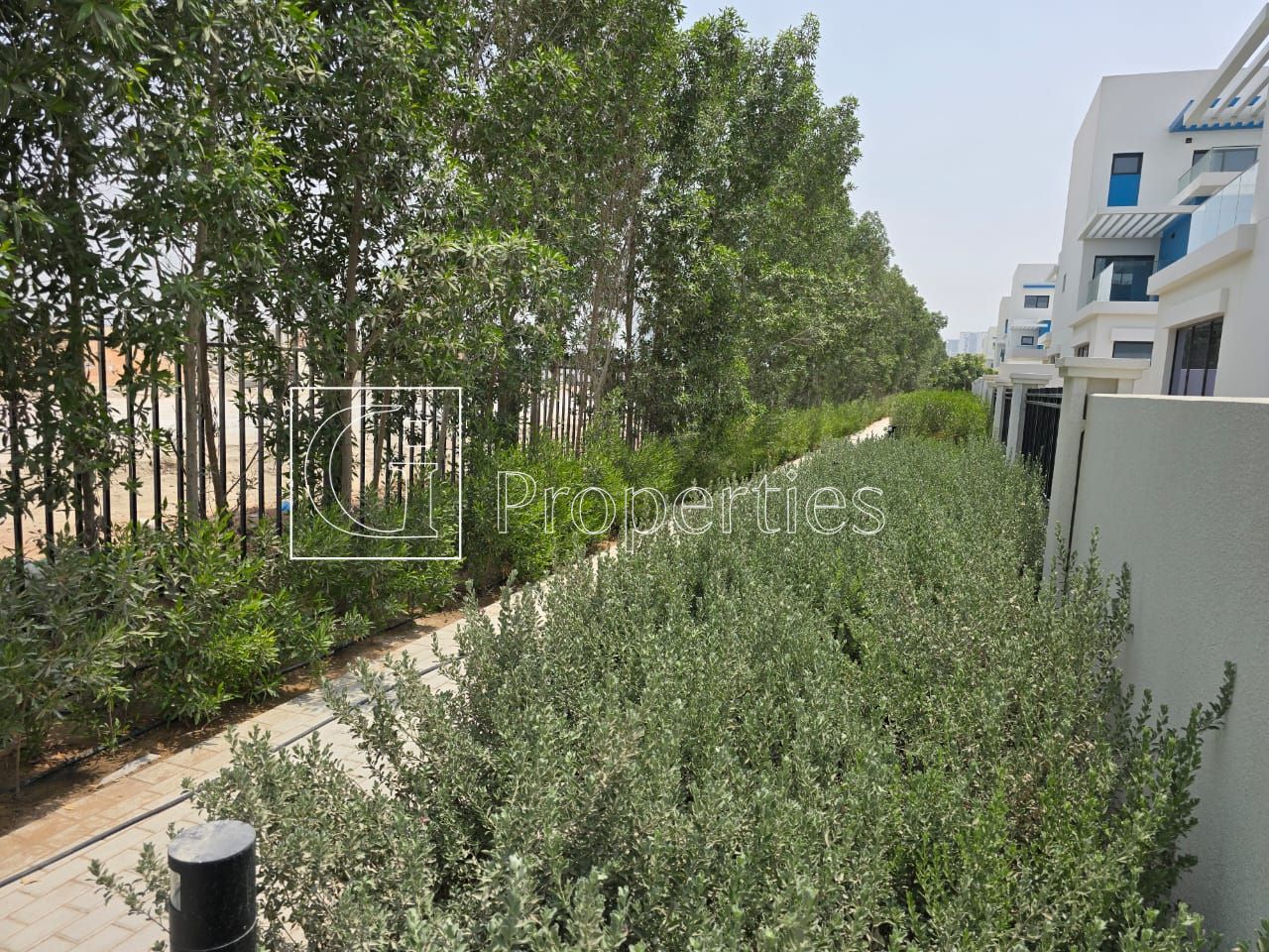 Premium 4BR | Modern Style | Family Living - 24