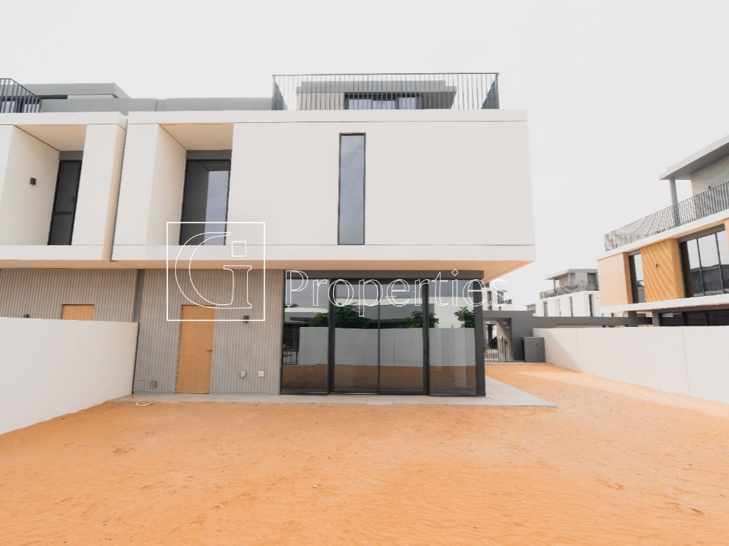 Single Row | Close to Amenities | Big Layout - 10