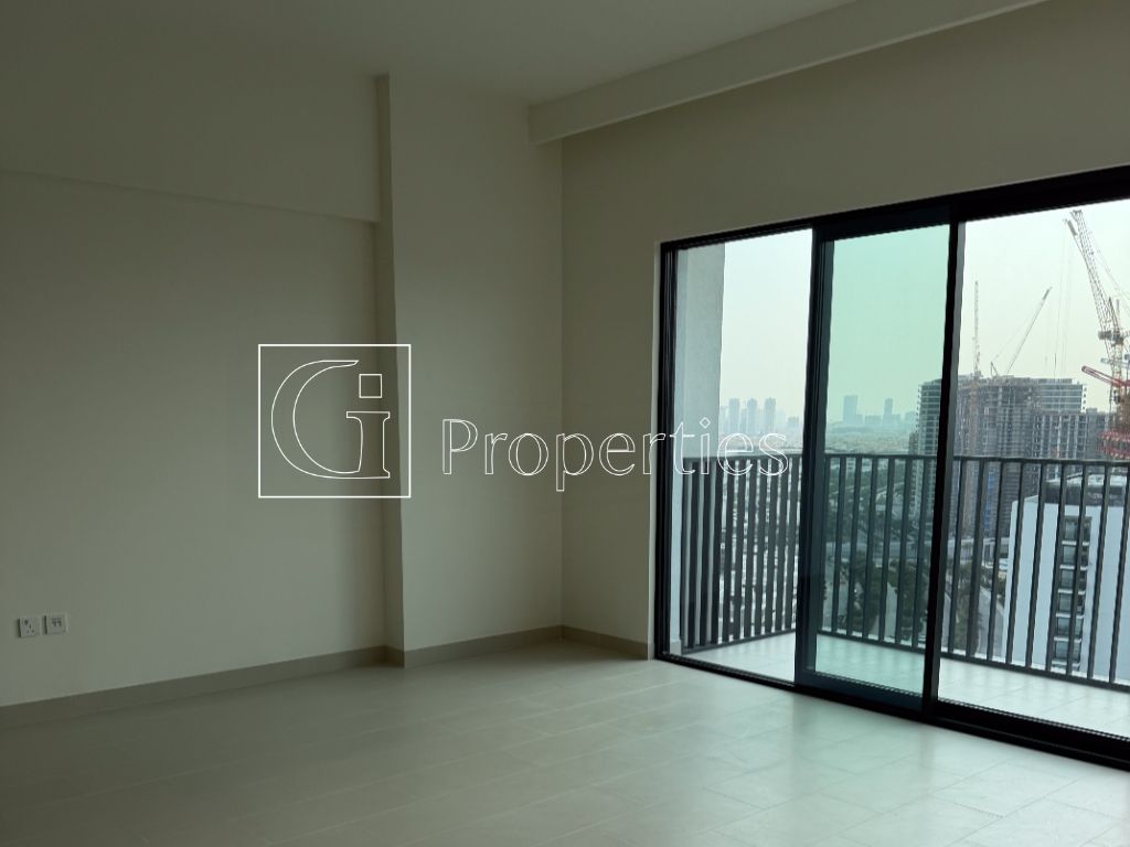 High Floor | Pool View | Unfurnished - 3