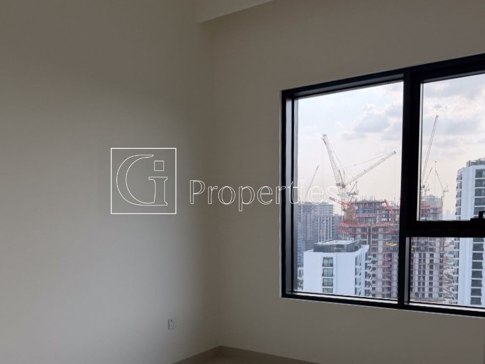 High Floor | Pool View | Unfurnished - 7