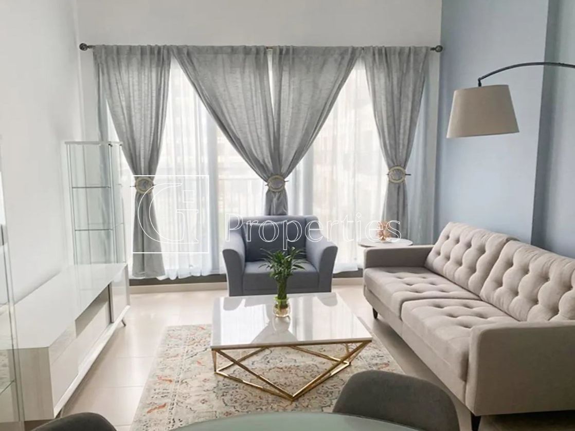 Fully Furnished | Pool View | Ready to Move - 5