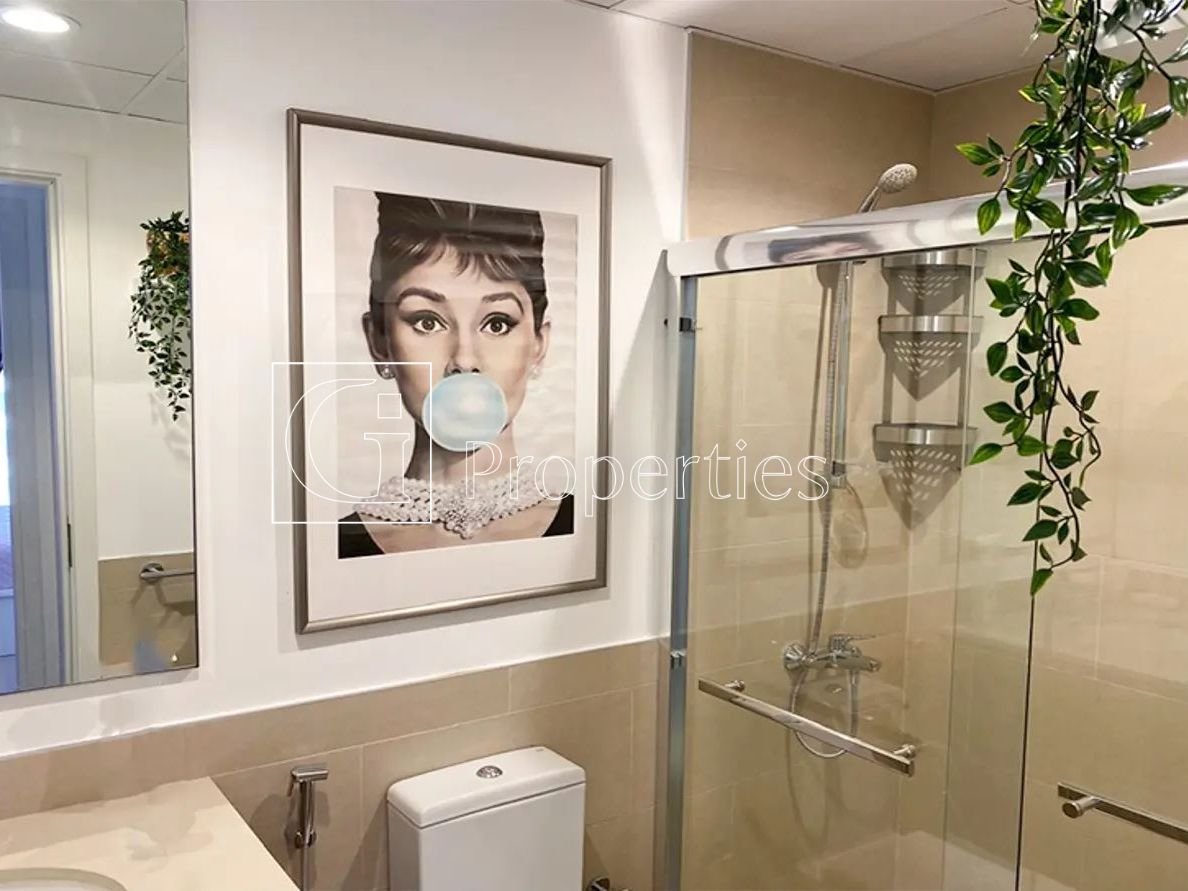 Fully Furnished | Pool View | Ready to Move - 8