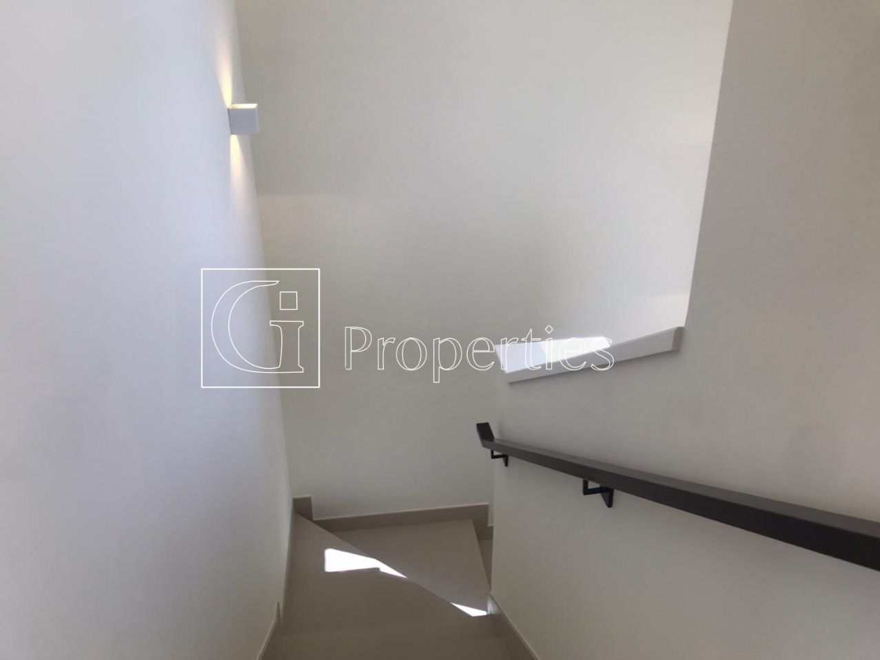 Brand New | Single Row | Vacant - 9