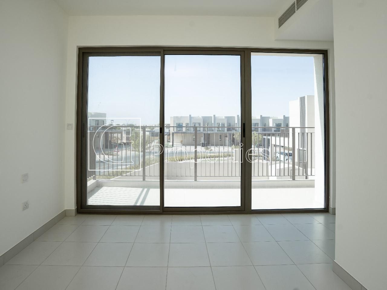 Brand New | Single Row | Vacant - 11