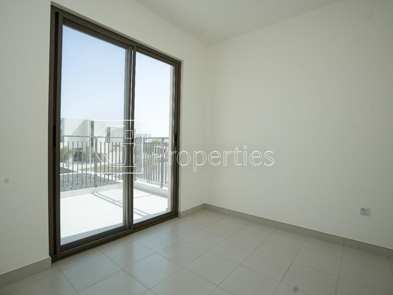 Brand New | Single Row | Vacant - 17