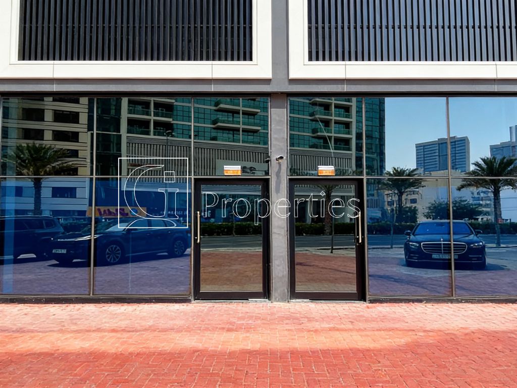 Junction-Facing | Outdoor Potential | Main Lobby - 5