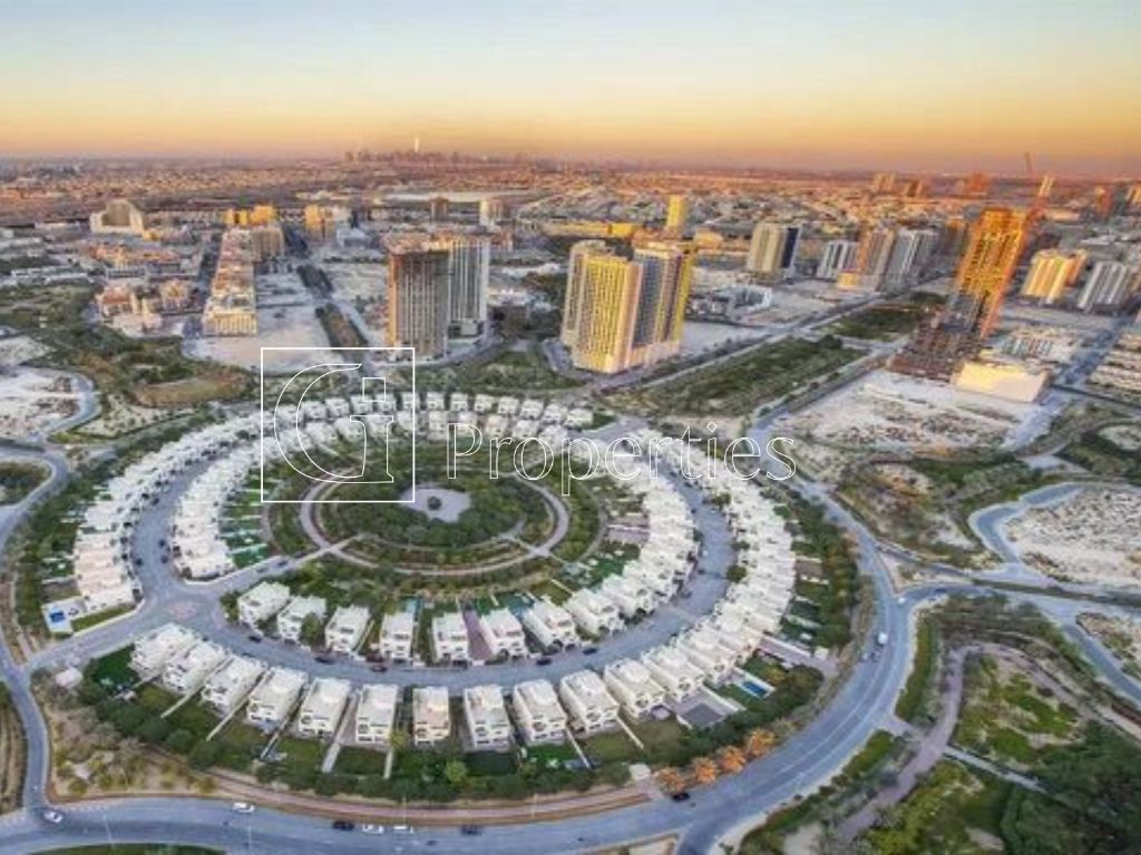 Junction-Facing | Outdoor Potential | Main Lobby - 7