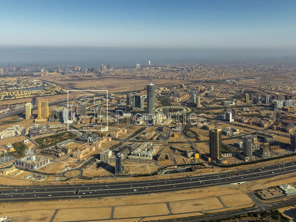 Junction-Facing | Outdoor Potential | Main Lobby - 10