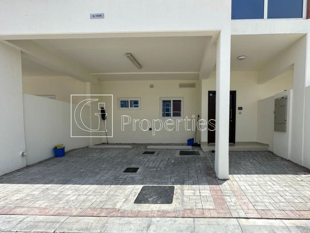 Vacant | Unique Layout | 4BR + Maid's Room - 1