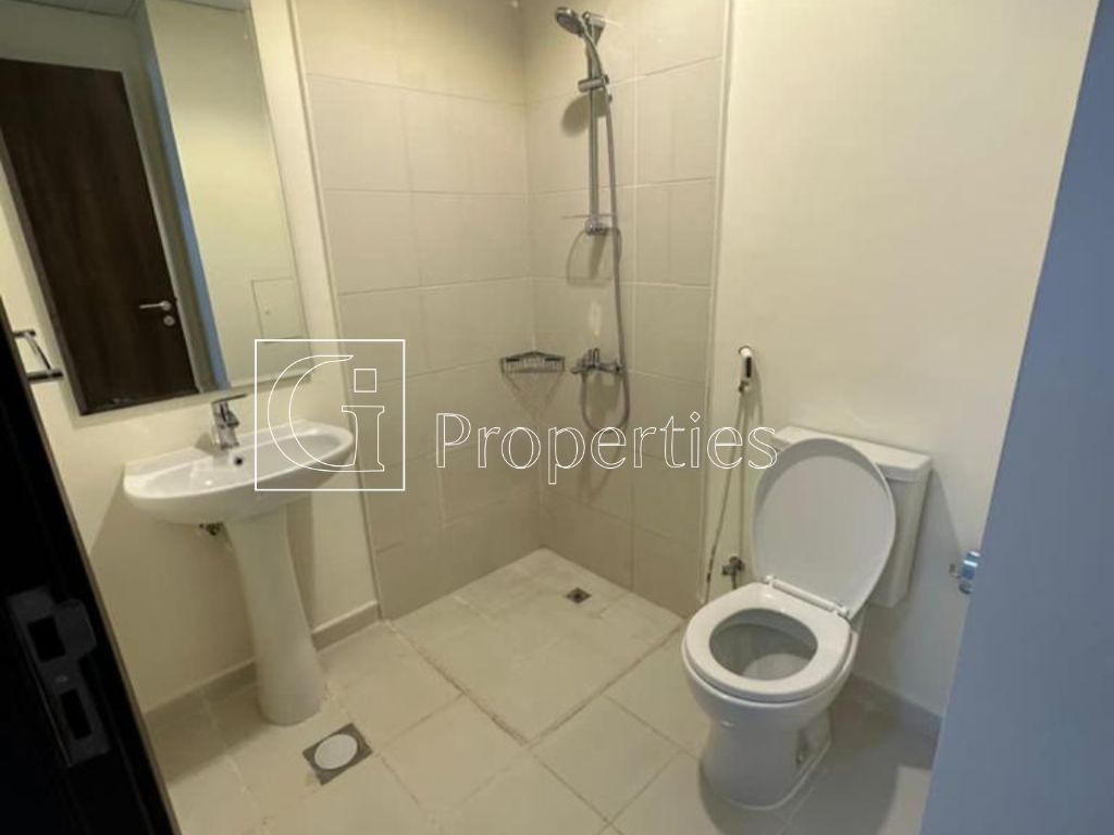 Vacant | Unique Layout | 4BR + Maid's Room - 10