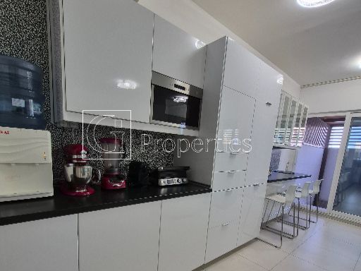 Fully Furnished | Newly Upgraded | Basement - 5