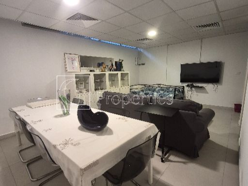 Fully Furnished | Newly Upgraded | Basement - 4