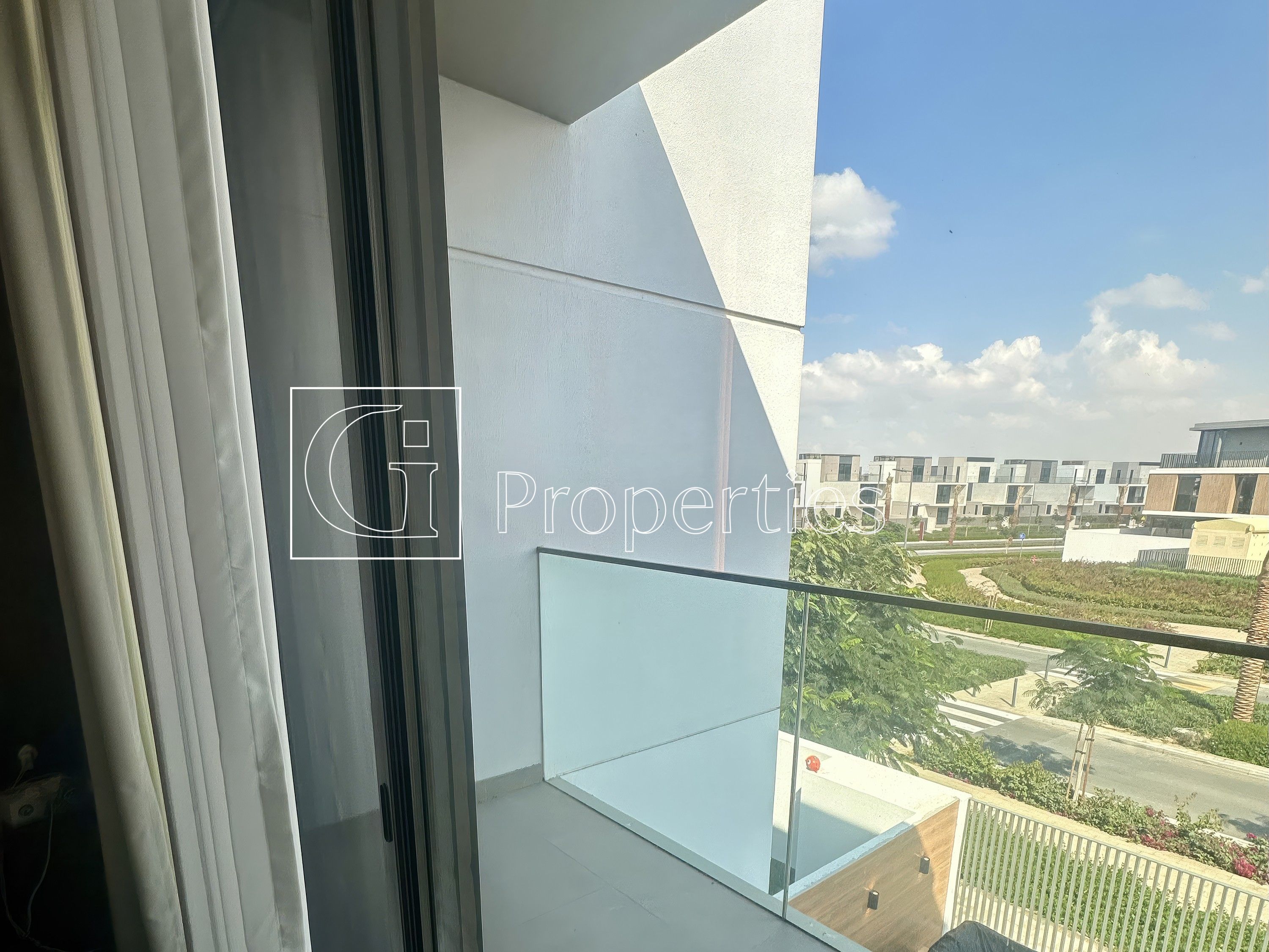 Spacious 3BR+Maid | Single Row | Private Garden - 1