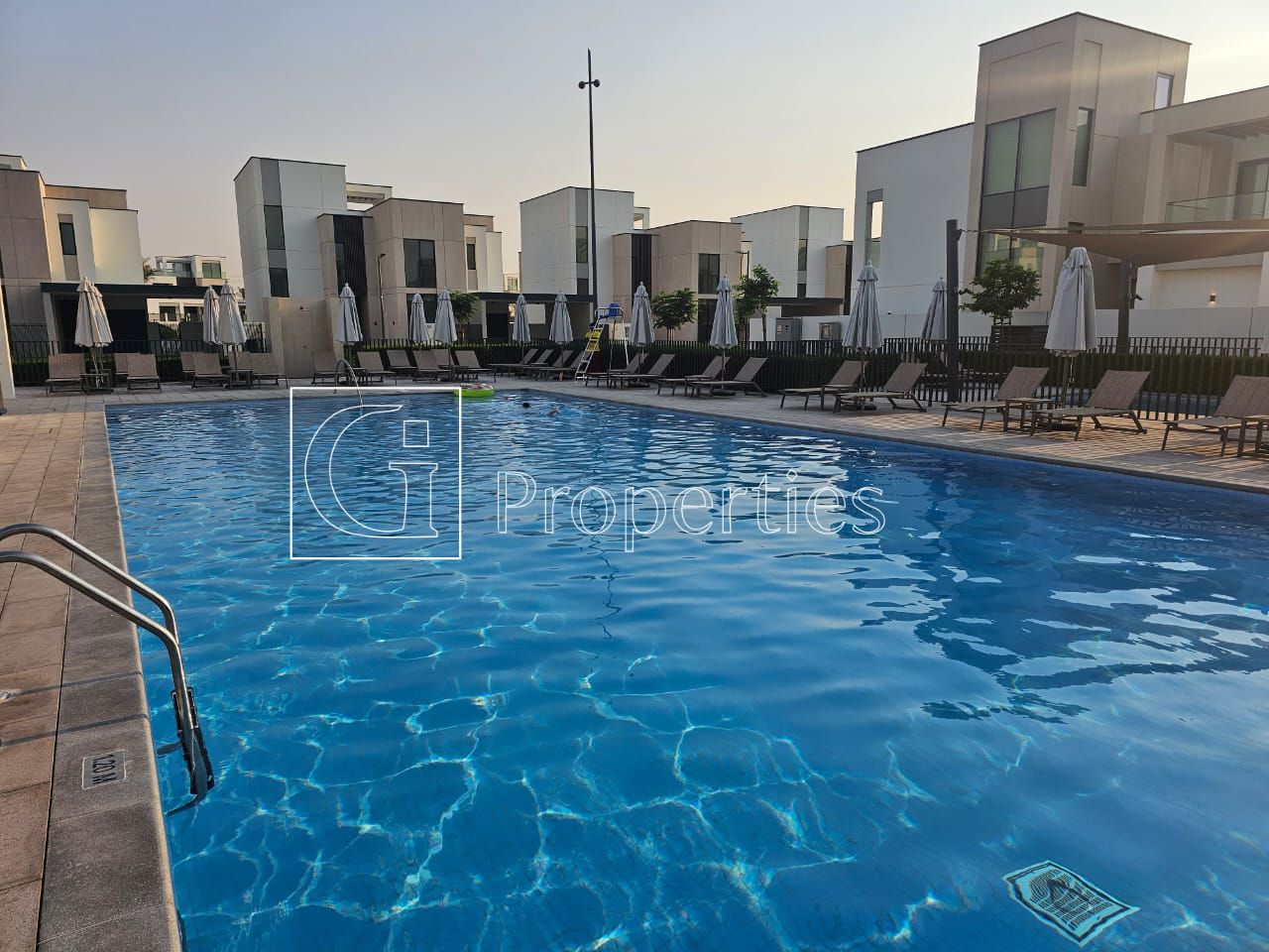 Brand New | Single Row Villa | Ready To Move - 30