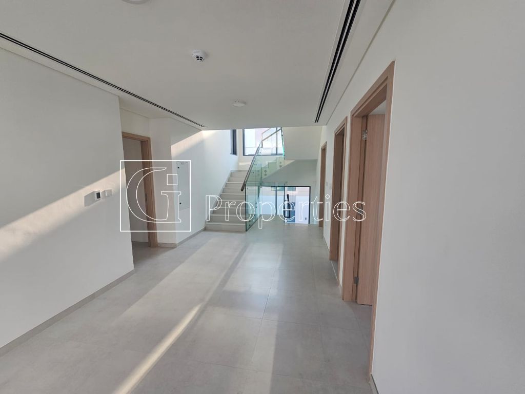 Brand New | Single Row Villa | Ready To Move - 4