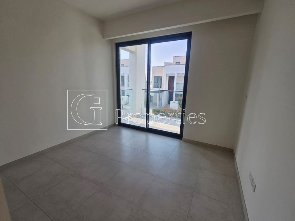 Brand New | Single Row Villa | Ready To Move - 20