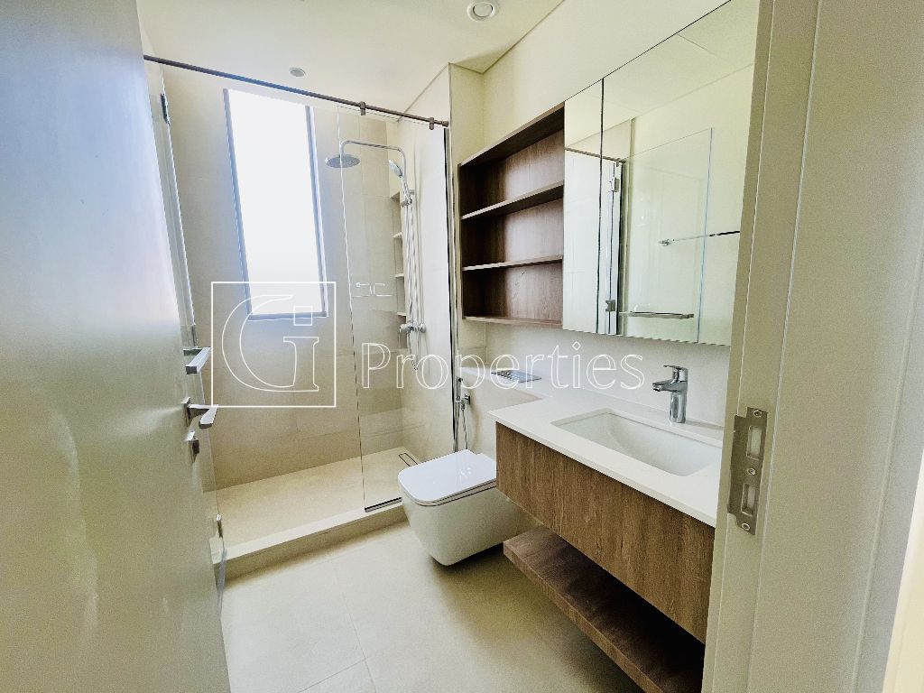 Ready to Move | Premium Corner Unit | Brand New - 11