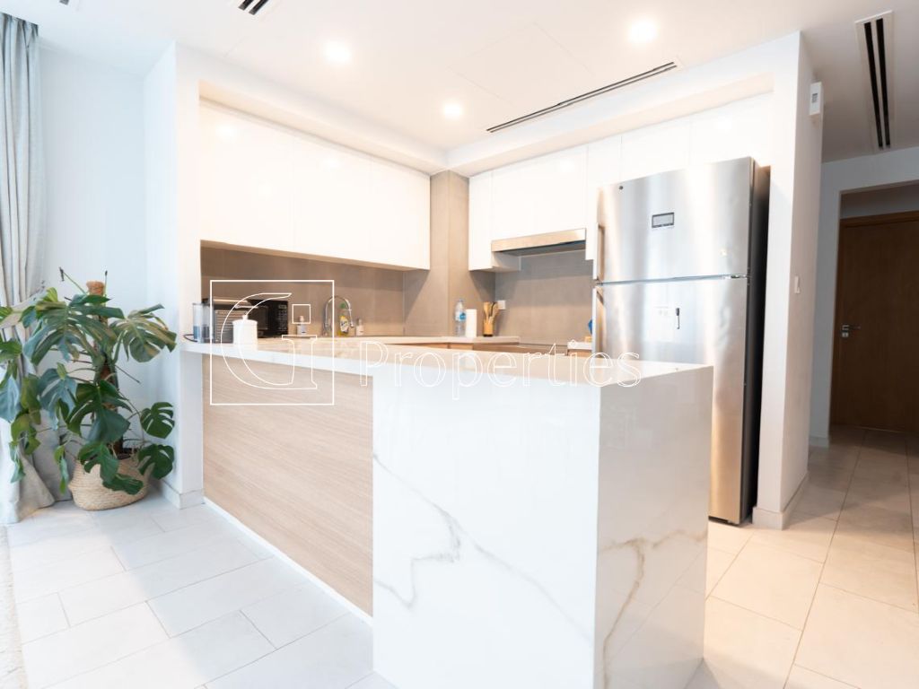 Unfurnished | Ready to Move | Big Layout - 6